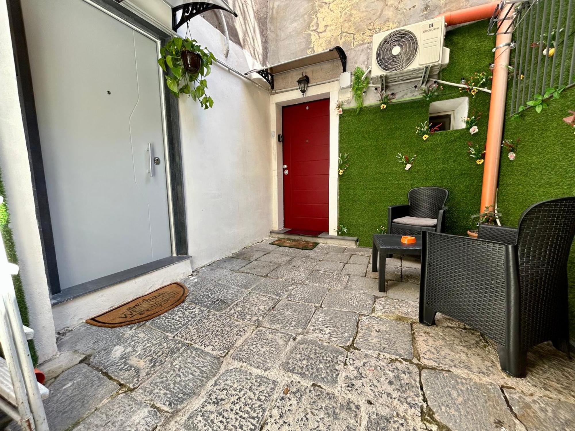 La Vetere House *
